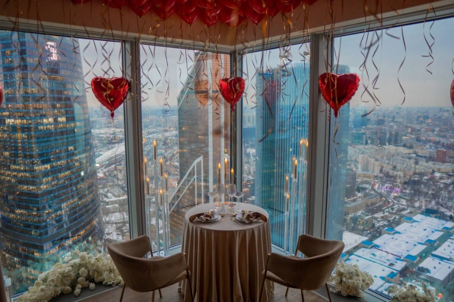 Светлый стильный лофт в небоскребе на 62 этаже с топовым видом на Москву