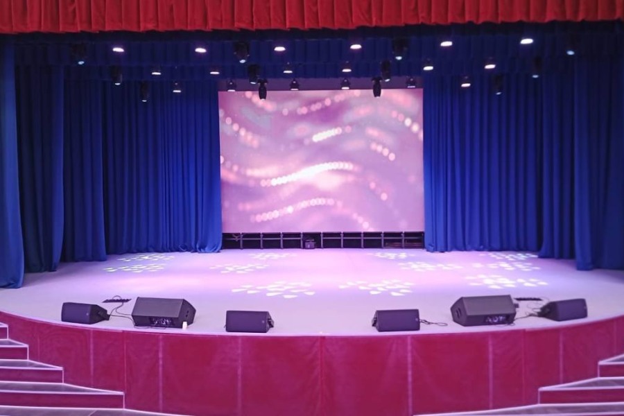 Концертный/актовый зал