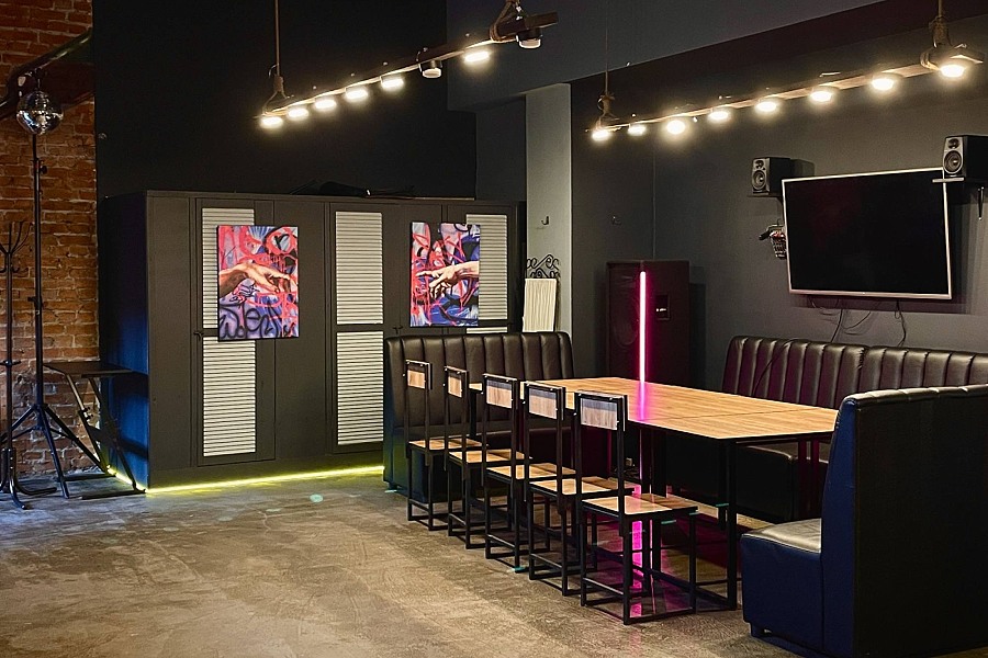 BLACK NEON LOFT — фото 3